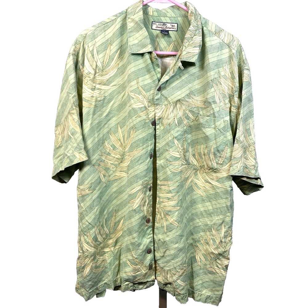 Tommy Bahama Short Sleeve Button‎ Up Large Hawaiian Camp Shirt 100% Silk Green